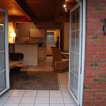Neu! Schicke Ferienwohnung Niebuell Exterior photo